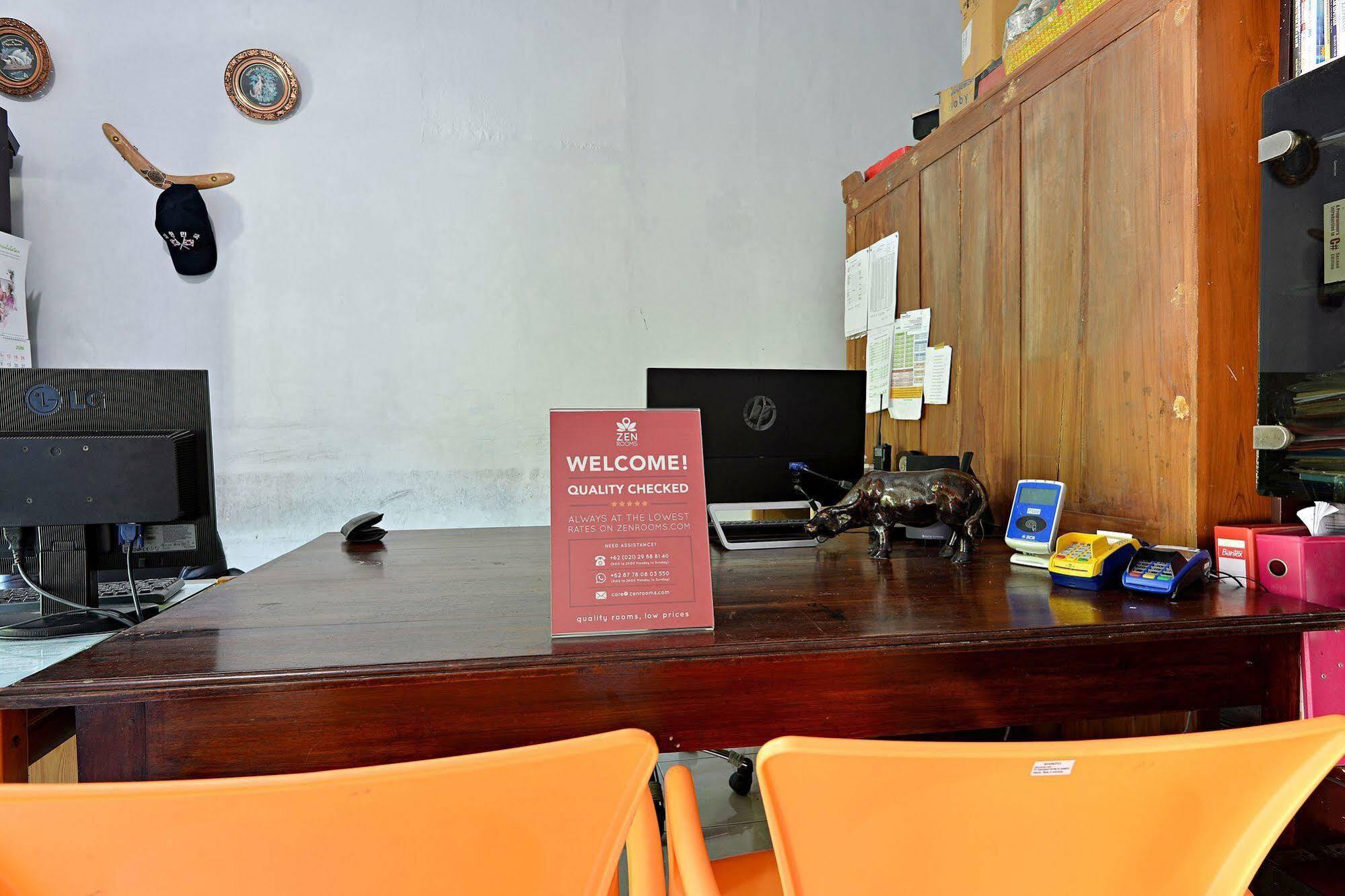 Zen Rooms Sabana Urip Sumoharjo Yogyakarta Exterior foto